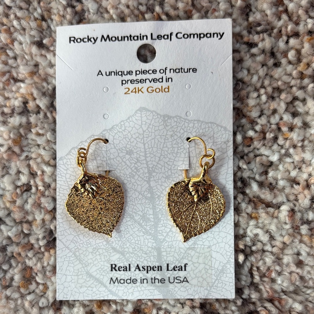 24K Gold Aspen Leaf Earrings - Gold